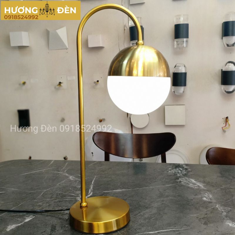 den-ban-cao-cap-db56